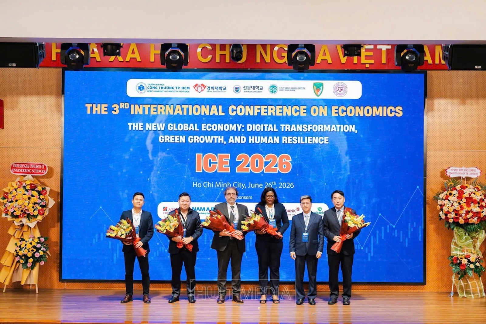 ICE 2026 kết nối học giả quốc tế, thúc đẩy giải pháp cho nền kinh tế toàn cầu trong kỷ nguyên chuyển đổi số và phát triển bền vững