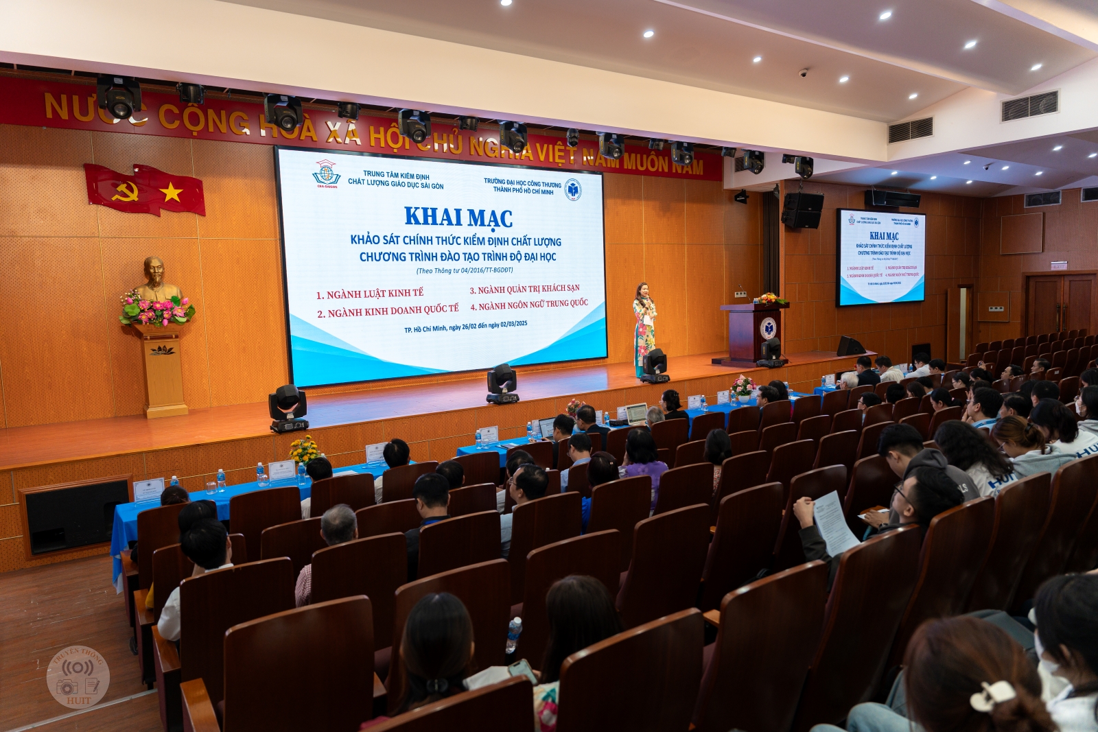 Khai mạc khảo sát chính thức phục vụ đánh giá ngoài 04 chương trình đào tạo tại Trường Đại học Công Thương TP. HCM