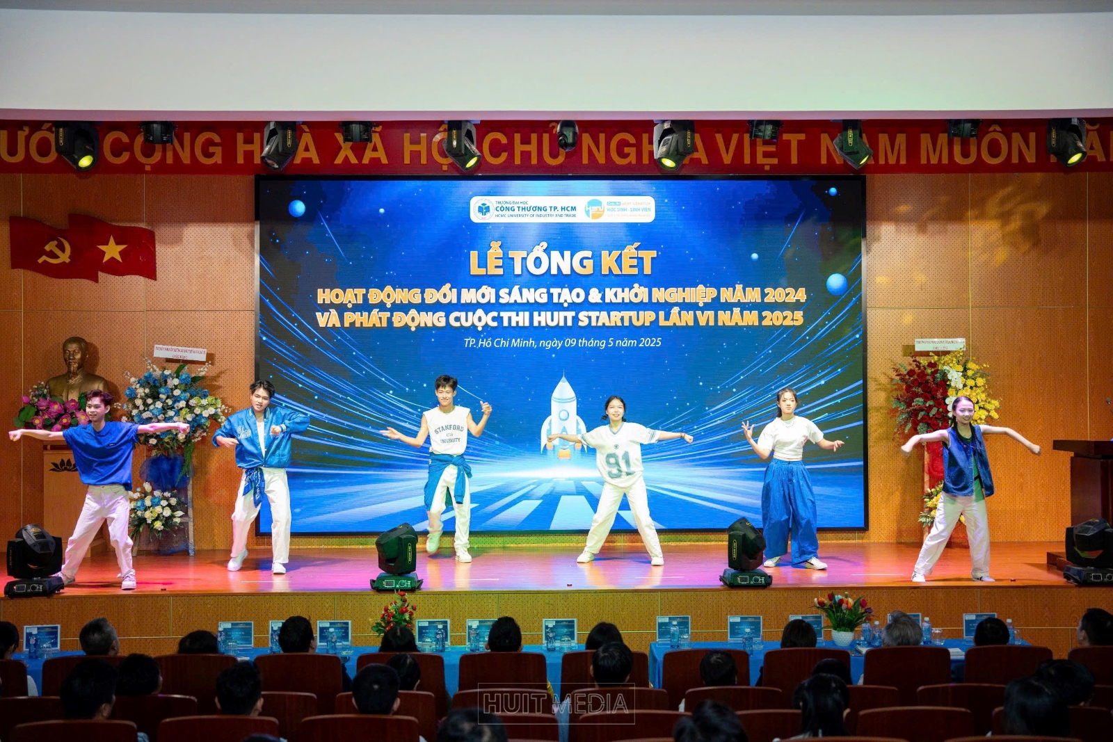 Lễ tổng kết hoạt động đổi mới sáng tạo và phát động cuộc thi HUIT STARTUP- HSSV với ý tưởng khởi nghiệp lần 6 năm 2025 với chủ đề “Đổi mới sáng tạo hướng tới kỷ nguyên vươn mình của dân tộc”